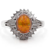 Anello vintage a ballerina in platino 900 con opale di fuoco (1,53ct) e diamanti (0,51ctw)