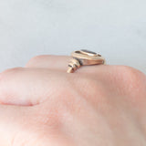 Anello vintage in oro giallo 14K con granato di taglio marquise (0.50ct ca.), anni ‘60