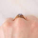 Trilogy vintage in oro giallo 8K con tanzanite e diamanti, anni ‘80