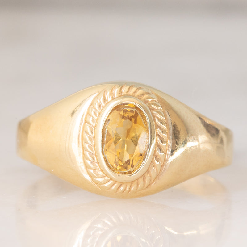 Anello chevalier vintage in oro giallo 14K con quarzo citrino, anni ‘60