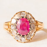Antique 18K yellow gold daisy ring with synthetic ruby (1.60ct approx.) and rose cut diamonds (0.24ctw approx.), early 900s