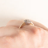 Vintage-Gänseblümchenring aus 9-karätigem Gelbgold mit Diamanten im Brillantschliff (ca. 0.35 ctw), 80er/90er Jahre