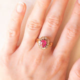Antique 18K yellow gold daisy ring with synthetic ruby (1.60ct approx.) and rose cut diamonds (0.24ctw approx.), early 900s