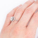 Solitario in oro bianco 18K con diamante di taglio vecchia miniera (0.97ct ca.)