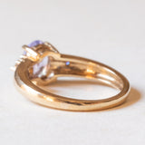 Anello vintage in oro giallo e bianco 9K con tanzanite (1ct ca.) e diamanti di taglio brillante (0.09ctw ca.), anni ‘80