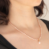 Collana vintage con perle rosa e con chiusura in oro giallo 18K,anni ‘90