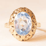 Vintage-Cocktailring aus 8-karätigem Gelbgold mit synthetischem blauen Spinell (ca. 3.50 ct), 60er/70er Jahre