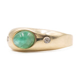 Anello vintage in oro giallo 14k con smeraldo cabochon (1ct) e diamanti