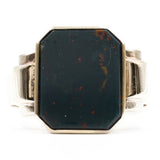 Anello vintage chevalier in oro giallo 8k con eliotropo