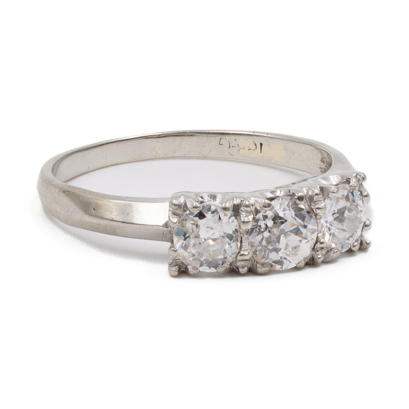 Anello vintage trilogy in oro bianco 18k con diamanti (0,83ctw), anni '70