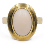 Anello vintage in oro giallo 18k con corallo rosa, anni '60