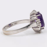 Vintage-Ring aus 14-karätigem Weißgold mit Amethyst (1.80 ct) und Diamanten (0 ctw). 08er Jahre