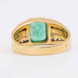 Vintage Ring aus 18 Karat Gelbgold mit Smaragd (2 Karat) und Diamanten (0.30 Karat), 70er Jahre