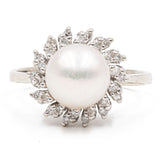 Vintage 18k white gold pearl and diamond flower ring (0.14ctw), 60s