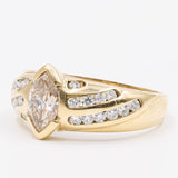 Vintage-Ring aus 18-karätigem Gold mit braunem Marquise-Diamanten (0,70 ct) und Brillanten (0.35 ctw), 70er Jahre