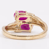 Винтажное кольцо из желтого золота 9 карат с рубинами (около 1 карата) и бриллиантами