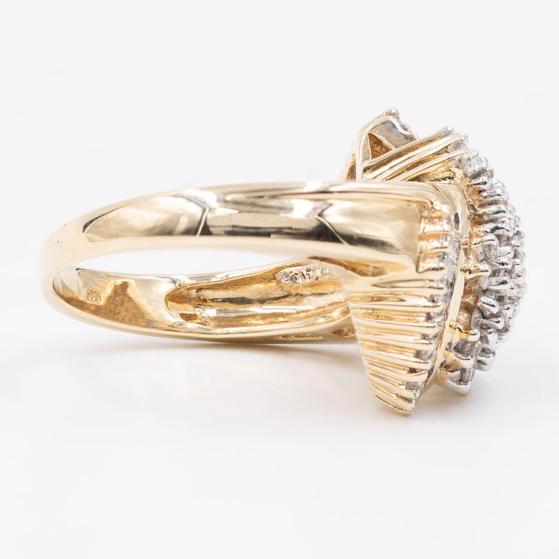 Anello vintage in oro giallo 14K con diamanti di taglio brillante e tapered (1.24ctw ca.), anni '70