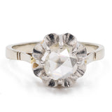 Antiker Solitärring aus 18 Karat Weißgold mit Diamant im Rosenschliff (0,50 ct), 20er/30er Jahre
