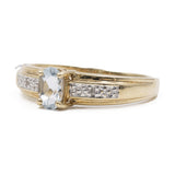 Anello vintage in oro giallo 9k con acquamarina (0,35ct) e diamanti