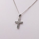Collana vintage con pendente a croce in oro bianco 9k con diamanti