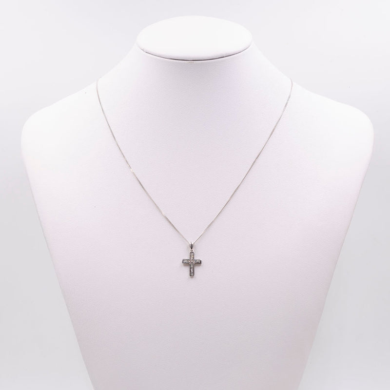 Collana vintage con pendente a croce in oro bianco 9k con diamanti