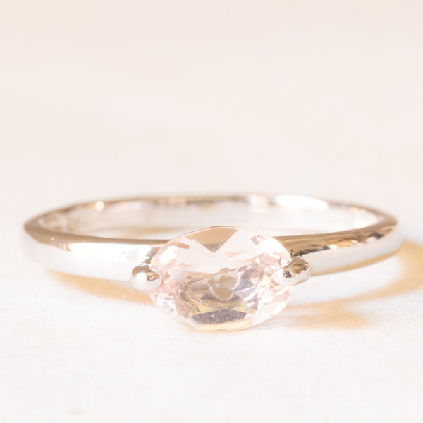 Solitario vintage in oro bianco 9K con morganite rosa chiaro (0.60ct ca.)