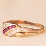 Vintage 9K yellow and white gold ring with rubies (0.20ctw approx.) and diamonds (0.03ctw approx.), 70s/80s