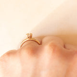 Anello a margherita vintage in oro giallo 14K con diamanti di taglio brillante (0.25ctw ca.), anni ‘70/‘80