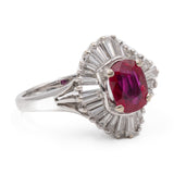 Anello vintage a ballerina in oro bianco 18k con rubino (1,37ct) e diamanti (1,30ctw), anni '70