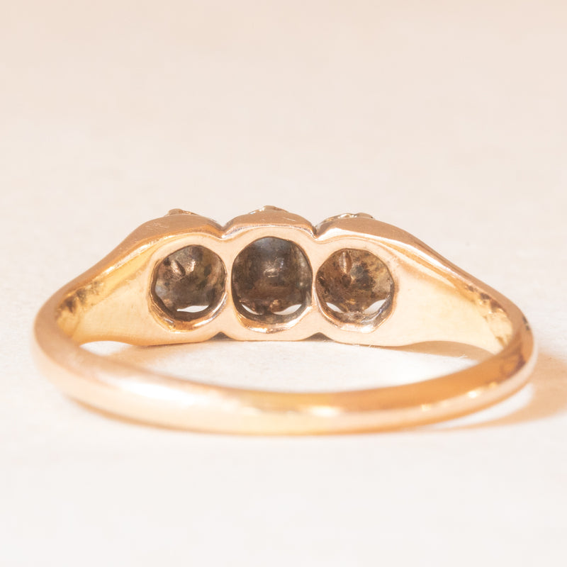 Trilogy antico in oro giallo 14K con diamanti di taglio rosetta (0.20ctw ca.), anni ‘20/‘30