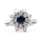 Anillo de oro blanco de 14 quilates con copo de nieve, zafiro (aprox. 0.50 ct) y diamantes de talla brillante (aprox. 0.96 ct), década de 70