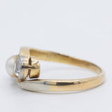 Trilogy antico in oro giallo 18K e argento con diamanti di taglio vecchia miniera (0.70ctw ca.) e perla bianca, primi del ‘900