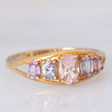 Anello in oro giallo 9K con morganite (0.36ct), tanzaniti (0.34ctw) e zaffiri viola sintetici (0.28ctw)