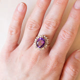 Anello a margherita vintage in oro giallo 10K con ametista (4ct ca.) e diamanti di taglio brillante (0.60ctw ca.), anni ‘60/‘70