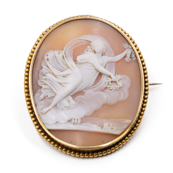 Spilla in oro giallo 14k con cammeo su conchiglia raffigurante Flora