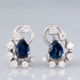 Orecchini vintage in oro bianco 14K con zaffiri di taglio a goccia (1.50ctw ca.) e diamanti di taglio brillante (0.74ctw ca.), anni ‘80