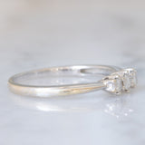 Trilogie vintage en or blanc 9 carats avec diamants (0.25 ct environ)