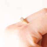 Anello vintage in oro giallo e bianco 9K con diamanti (0.12ctw ca.)