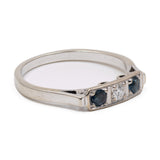 Anello Art Déco in oro bianco 14k con diamante e zaffiri, anni '30