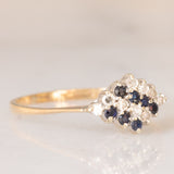 Anello vintage in oro giallo 9K con zaffiri (0.14ctw ca.) e diamanti (0.16ctw ca.), anno 1987
