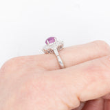 Anello a margherita vintage in platino con rubino stellato (1.35ct) e diamanti (0.66ctw ca.), anni ‘90