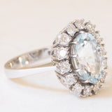 Vintage-Gänseblümchenring aus 18-karätigem Weißgold mit Aquamarin (ca. 3 Karat) und Diamanten im Brillantschliff (ca. 1 Karat), 70er/80er Jahre