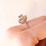 Vintage 18K white gold flower ring with sapphire (0.50ct approx.) and diamonds (0.24ctw approx.), 80s