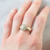 Anello a fiore e a fascia in oro giallo 14K con diamanti di taglio brillante (0.70ctw ca.), anni ‘70