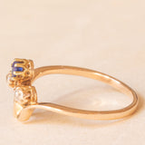 Anello Art Nouveau in oro giallo 14K con pasta di vetro blu e diamanti di taglio vecchia miniera (0.06ctw ca.), anni ‘10