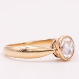 Antiker Solitärring aus 14-karätigem Gelbgold mit einem Diamanten im Rosenschliff (ca. 0.50 ct), 10er Jahre