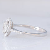 Anello a margherita a goccia in platino con diamanti (0.61ctw), anni ‘2000