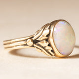 Vintage-Ring aus 14-karätigem Gelbgold mit Opal (ca. 0.90 ct), 60er Jahre