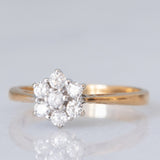 Vintage-Blumenring aus 9-karätigem Gelb- und Weißgold mit Diamanten im Brillantschliff (ca. 0.33 ctw)