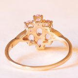Винтажное кольцо с цветком из желтого золота 10 карат с синтетическими розовыми сапфирами (около 1.20 карата) и белыми сапфирами, 1992 г.